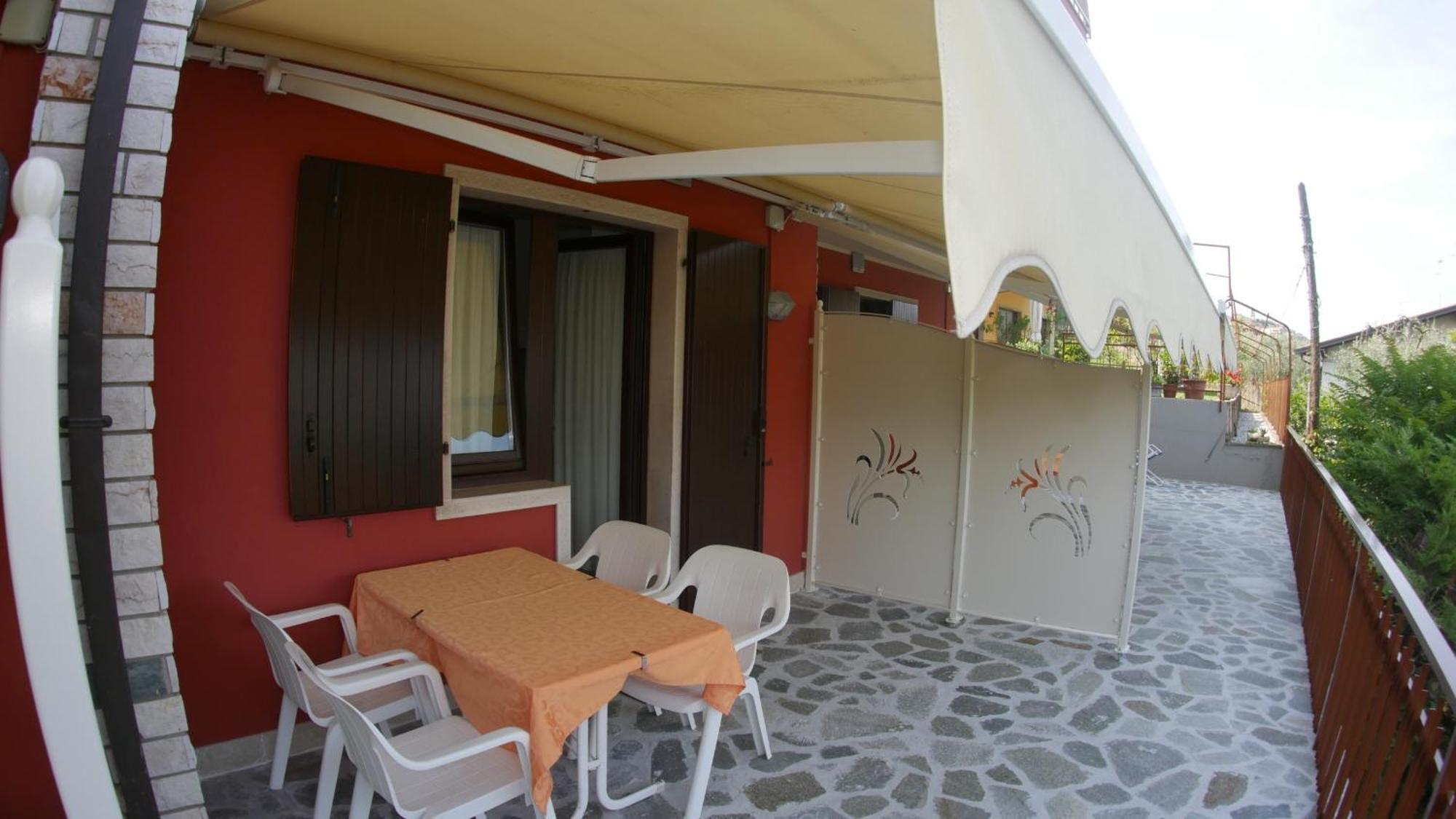 Residence Casa Maria Ассенца-ди-Бренцоне Экстерьер фото