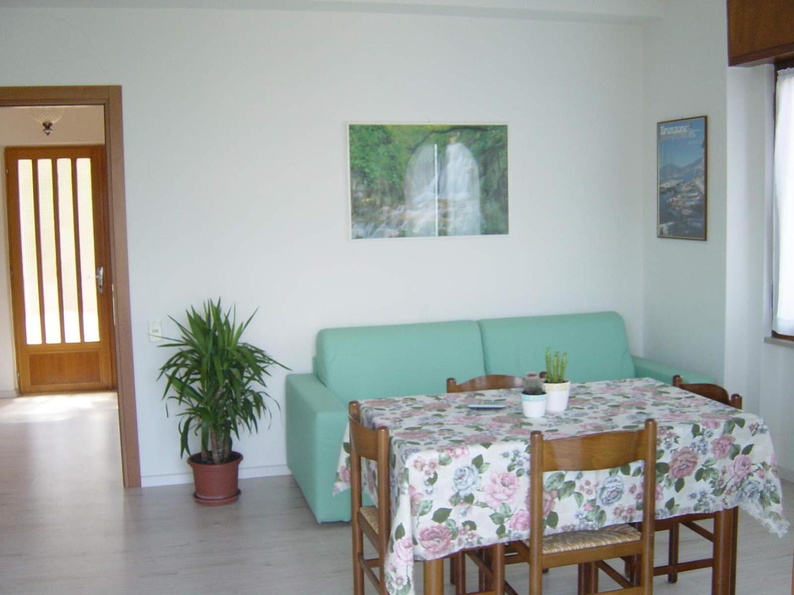 Residence Casa Maria Ассенца-ди-Бренцоне Экстерьер фото