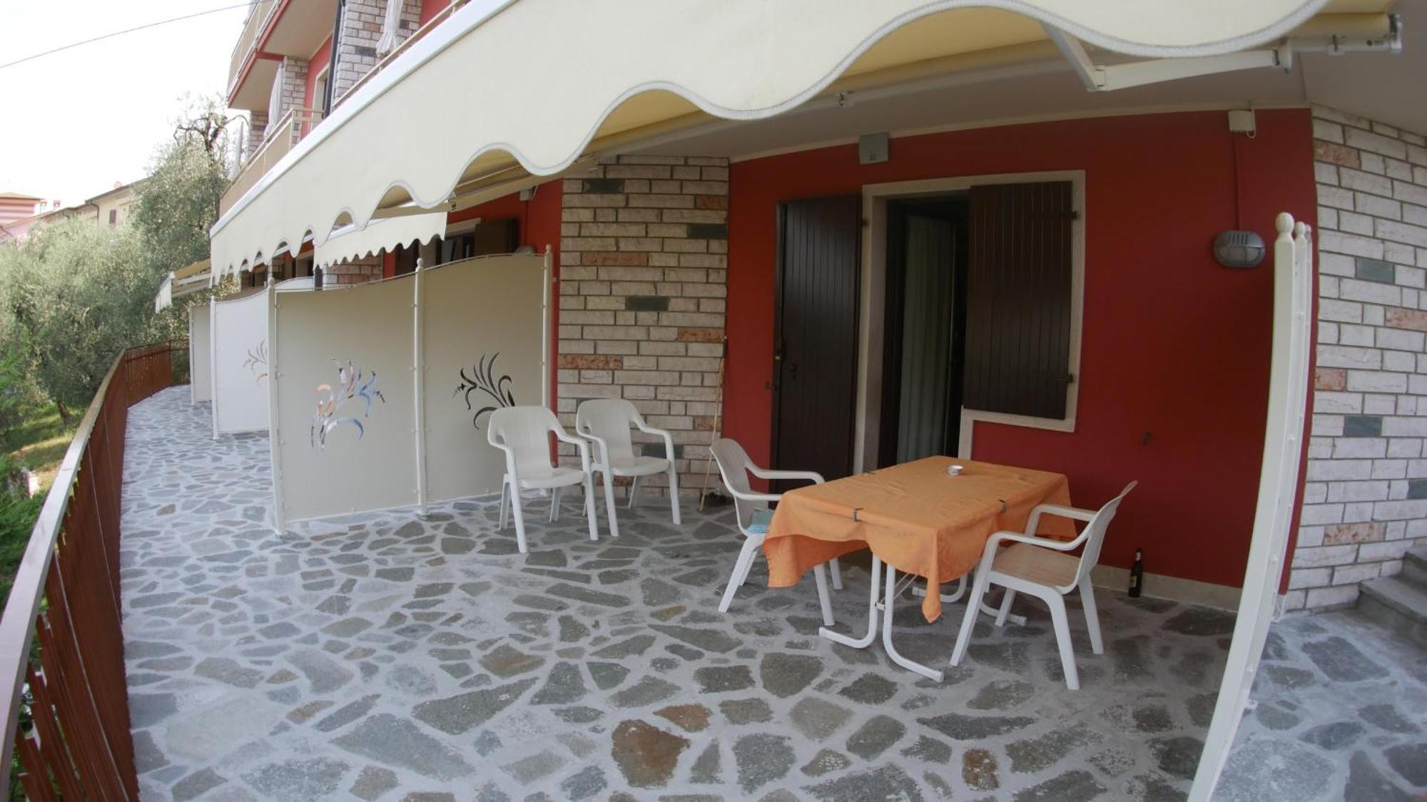 Residence Casa Maria Ассенца-ди-Бренцоне Экстерьер фото